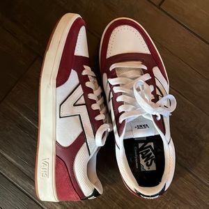 Vans skate shoe/ size 10 mens / no box /